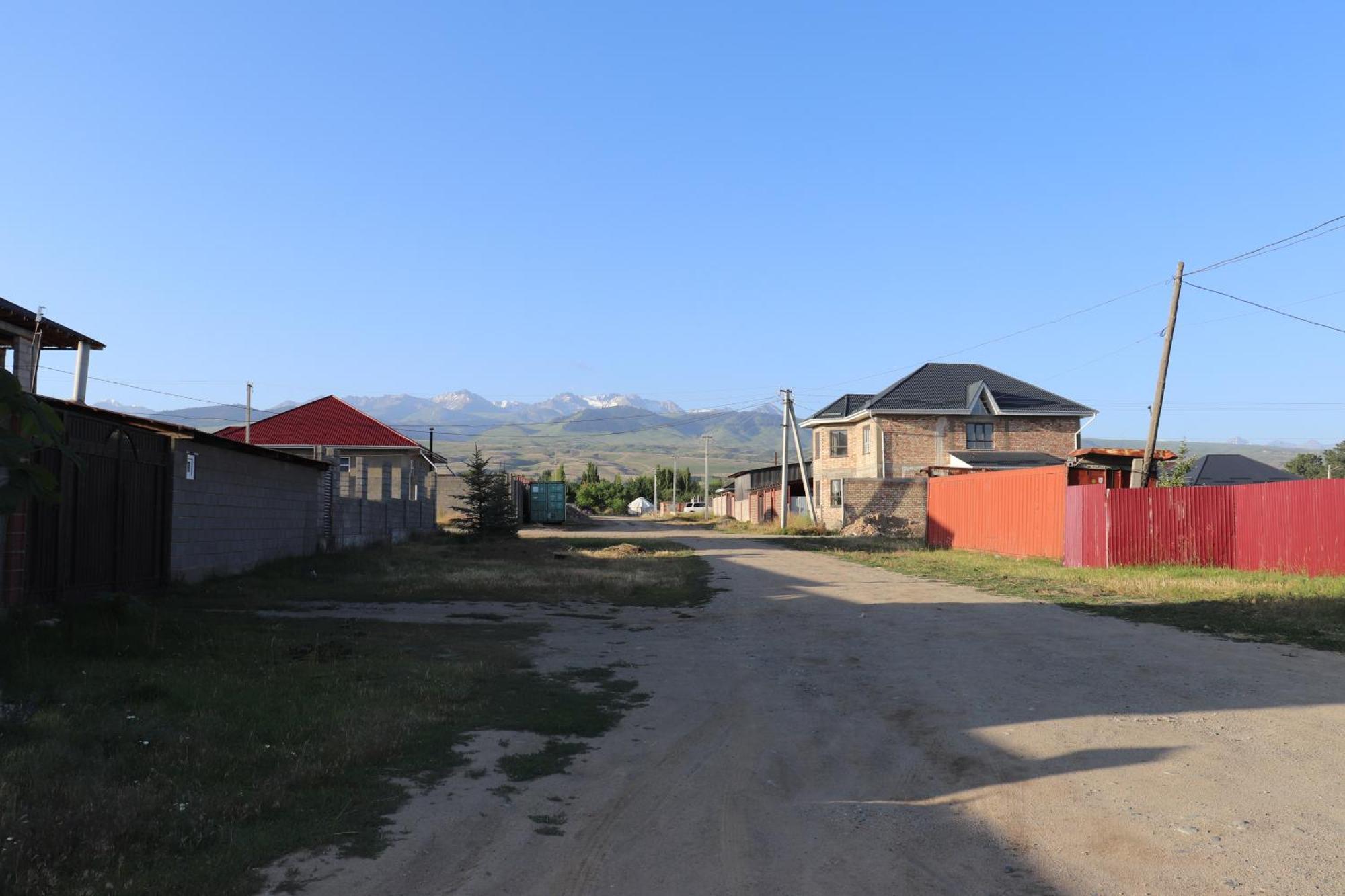 Happy Nomads Yurts & Hostel Каракол Екстериор снимка